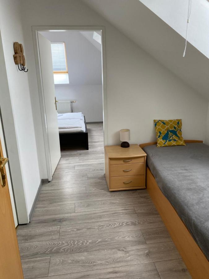 Pension Lizzi Wenen Buitenkant foto