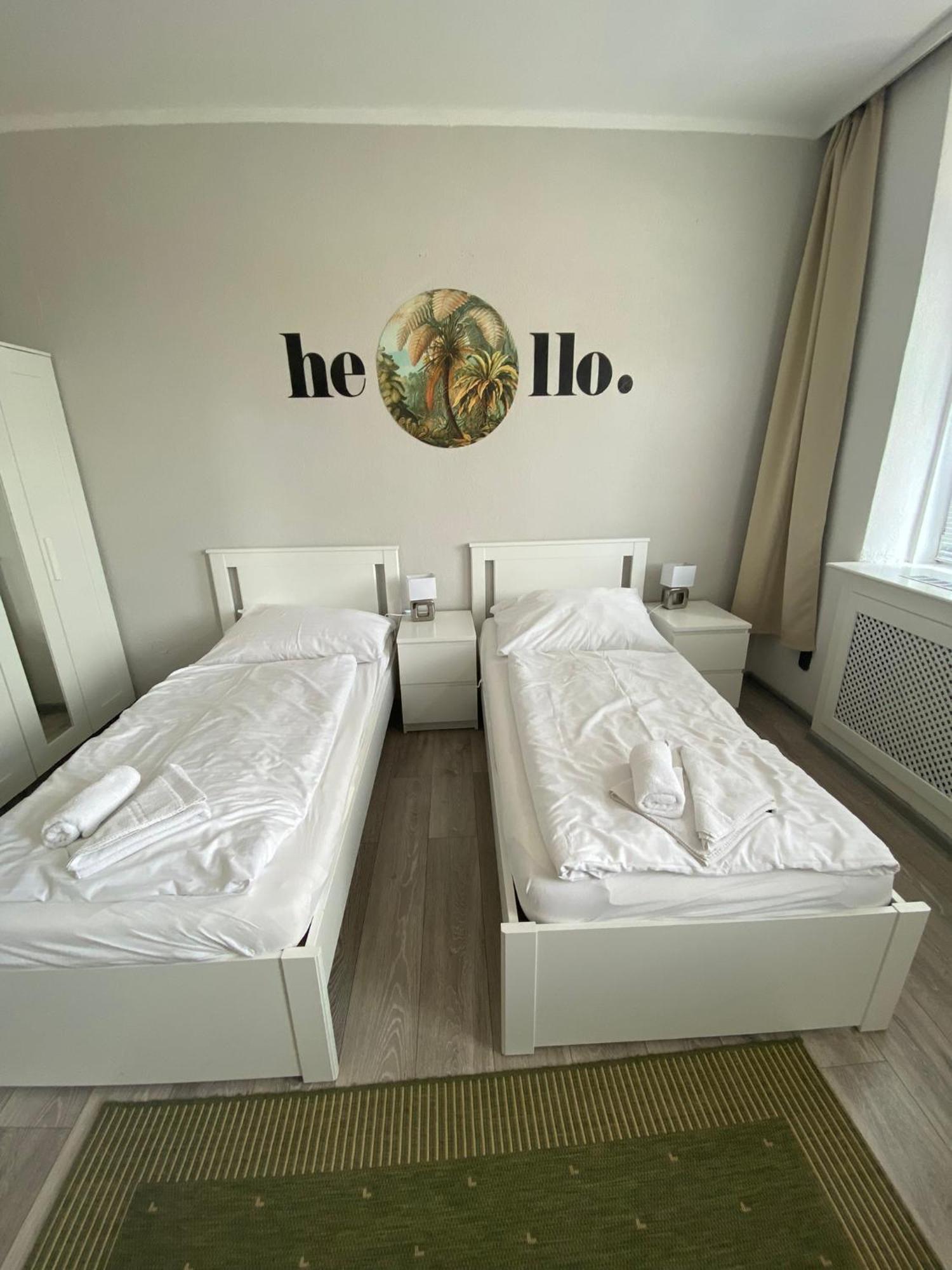 Pension Lizzi Wenen Buitenkant foto